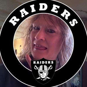 Meet your Posher, Raiderette